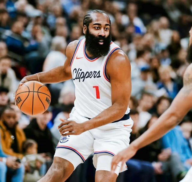 哈登巅峰对决，西亚卡姆与90激战西班牙队分钟，连败胜负难料！